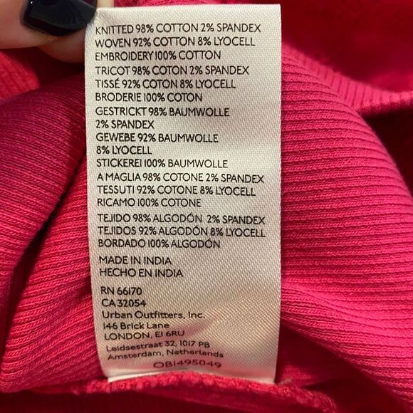 NWT ANTHROPOLOGIE Ruffled Halter Top Eyelet Lace Pink Women’s Size Small - Picture 12 of 12